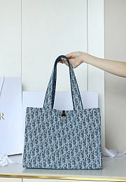 Dior Medium Spongy Book Tote size 36 x 24 x 20 cm - 2