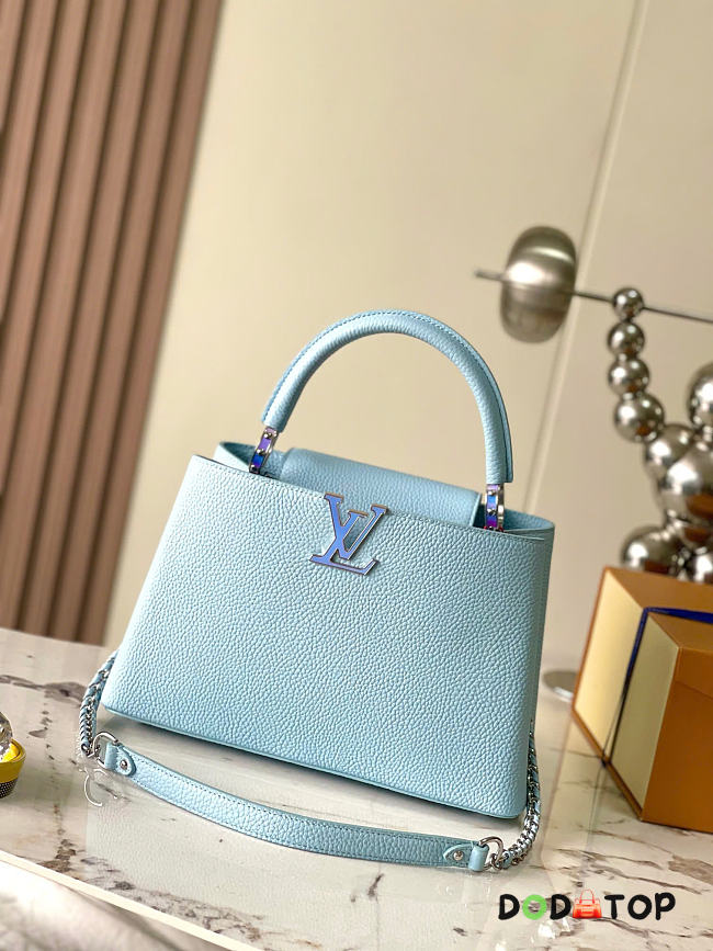 Louis Vuitton Capucines blue bag size 31.5×20×11cm - 1