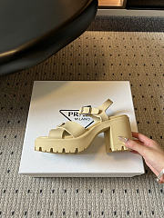 Prada Monolith buckle sandals beige  - 2