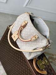 Louis Vuitton Speedy Soft 30 Monogram Peuplier bag 30x21x17cm - 5