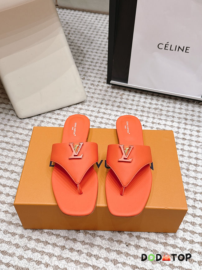LV Mare Flat Thong - 02 - 1