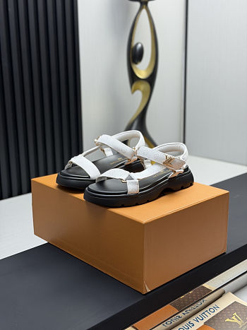 LV Nevada Comfort Sandal - 02