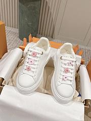 Lousi Vuitton Time Out Sneaker white - 1
