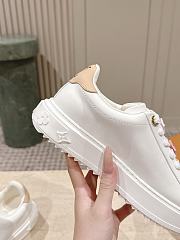 Lousi Vuitton Time Out Sneaker white - 6