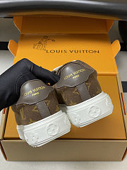 Lousi Vuitton Time Out Sneaker - 04 - 2