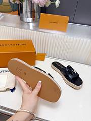LV Isola Flat Espadrille - 02 - 6