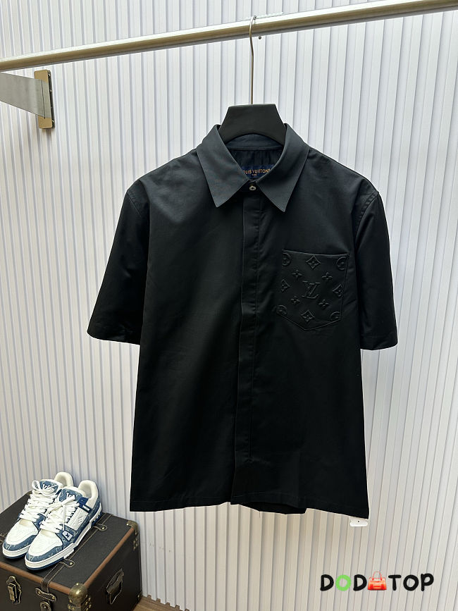 LV Signature Pocket Shirt black men  - 1