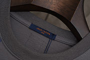 LV Graphic T-Shirt men  - 5