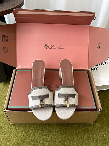 Loro piana sandals 