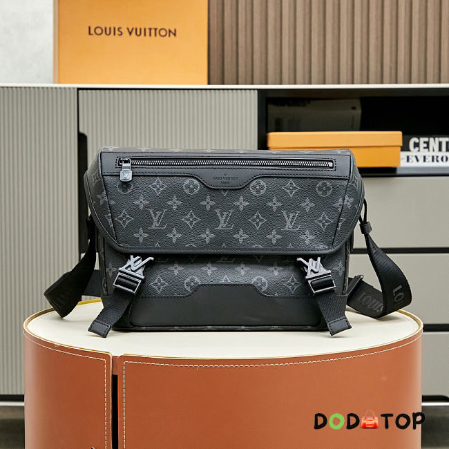 LV Courrier Messenger size 33 x 22.5 x 11 - 1