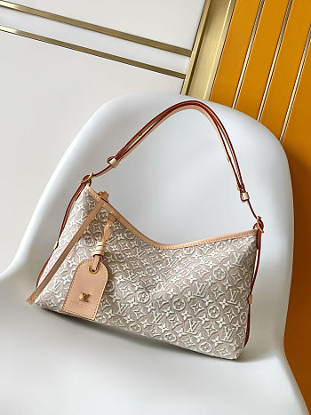 Louis Vuitton Carryall East-West bag size 36x19x10cm