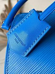 Louis Vuitton Speedy Soft 30 blue bag size 30x21x17cm - 6