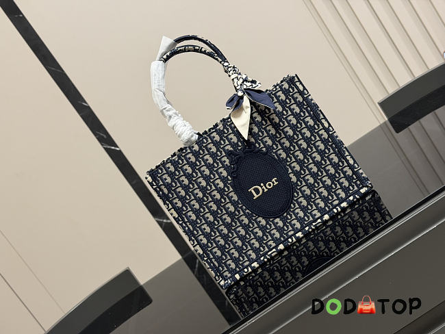 Dior Book Tote with Strap navy size 36cm - 1