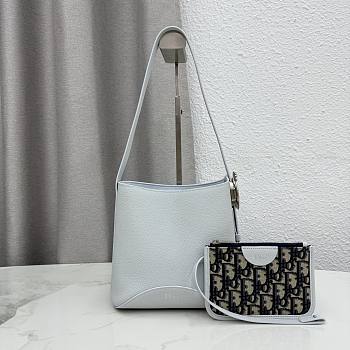 Dior Medallion Bucket Bag blue size 19.5 x 18.5 x 11.5 