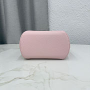 Dior Medallion Bucket Bag pink size 19.5 x 18.5 x 11.5cm - 4