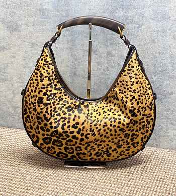 YSL Mombasa Large in Leather bag size 24-48x31-44x3cm-03