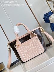 Louis Vuitton Neverfull Inside Out BB nude bag size 26.5 x 16.5 x 11cm - 1