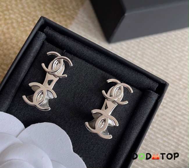Chanel earing -05 - 1