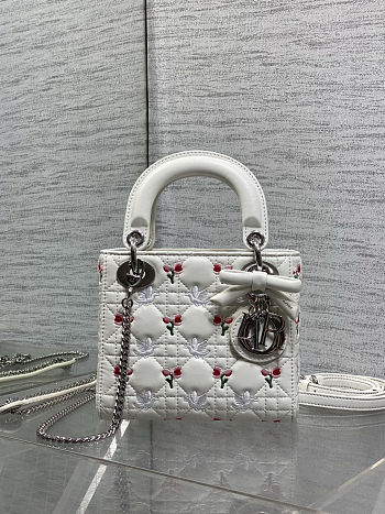 Dior Dioramour Mini Lady Bag with Chain white size 17cm