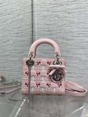 Dior Dioramour Mini Lady Bag with Chain pink size 17cm 