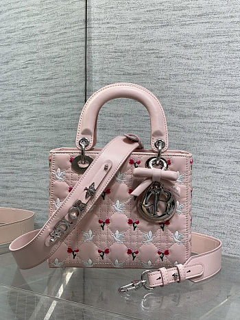 Dior Dioramour lady ABC pink bag size 20x8x17cm