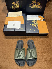 LV Portofino Mule Men -01 - 3