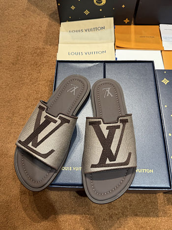 LV Portofino Mule Men -03