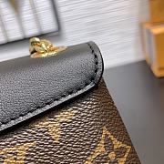 Louis Vuitton Madeleine PM bag size 29 x 18 x 10.5cm - 4