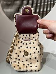 Chanel 25C Drawstring Handbag Beige Sheepskin bag size 20x22x12.5cm - 3