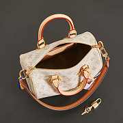 Louis Vuitton Speedy Bandoulière 25 M2A038 bag size 26 x 19 x 15cm - 4