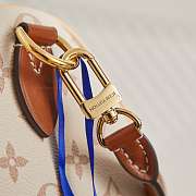 Louis Vuitton Speedy Bandoulière 25 M2A038 bag size 26 x 19 x 15cm - 2