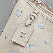 Louis Vuitton  Carryall East-West Link Quartz bag size 36 x 19 x 10cm - 2