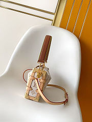 Louis Vuitton Side Trunk MM East-West bag size 28 x 15 x 7cm - 5