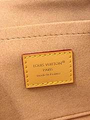 Louis Vuitton M2A457 Squire East-West bag size 29x14x8cm - 5
