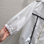 Louis Vuitton Lace Trim Hooded Parka white  - 6