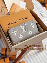 Louis Vuitton Monogram Empreinte gray wallet size 19.5 x 10.5 x 2.5cm - 1