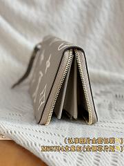Louis Vuitton Monogram Empreinte gray wallet size 19.5 x 10.5 x 2.5cm - 3