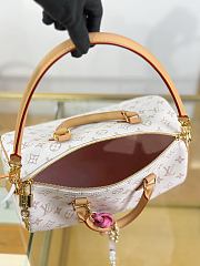Louis Vuitton Speedy Soft 30 bag M15108 size 30 x 21 x 17 cm  - 6