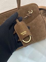 Prada Carry large suede bag size 33x22x15cm - 6