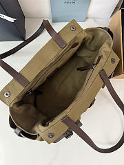 Prada Route large leather tote bag green size 34x25x17cm  - 4
