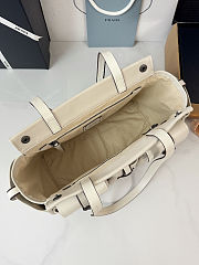 Prada Route large leather tote bag white size 34x25x17cm - 5