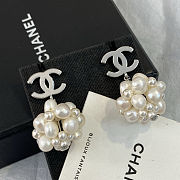 Chanel pearl earrings -01 - 4