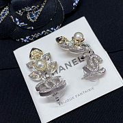 Chanel pearl earrings -02 - 2