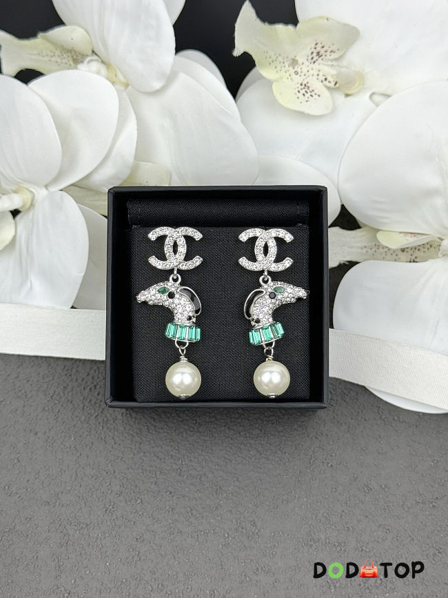 Chanel pearl earrings -08 - 1