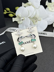 Chanel pearl earrings -08 - 4
