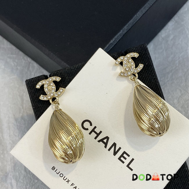 Chanel Large hoop earrings -01 - 1