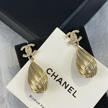 Chanel Large hoop earrings -01