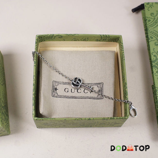 Gucci bracelet silver -01 - 1