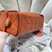 Chanel Mini 25 Handbag Orange caviar size 22x20x12.5cm - 2