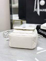 Chanel backpack white size 22x18x10cm - 4
